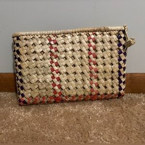 EUC   DSL Woven Cosmetic Case